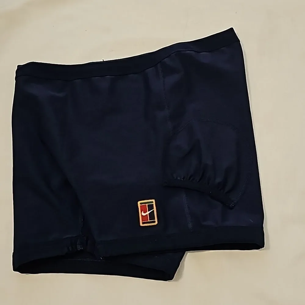 Nike Night‎ Court vintage shorts size m